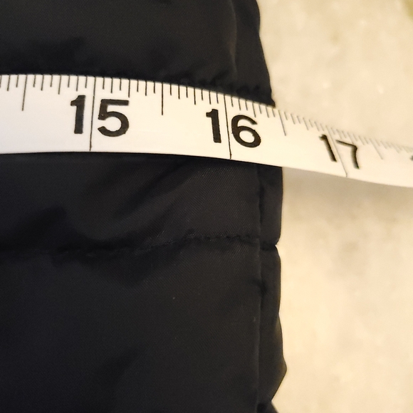 Kenneth Cole Reaction Womens Small Black Puffer Coat - Picture 10 of 15